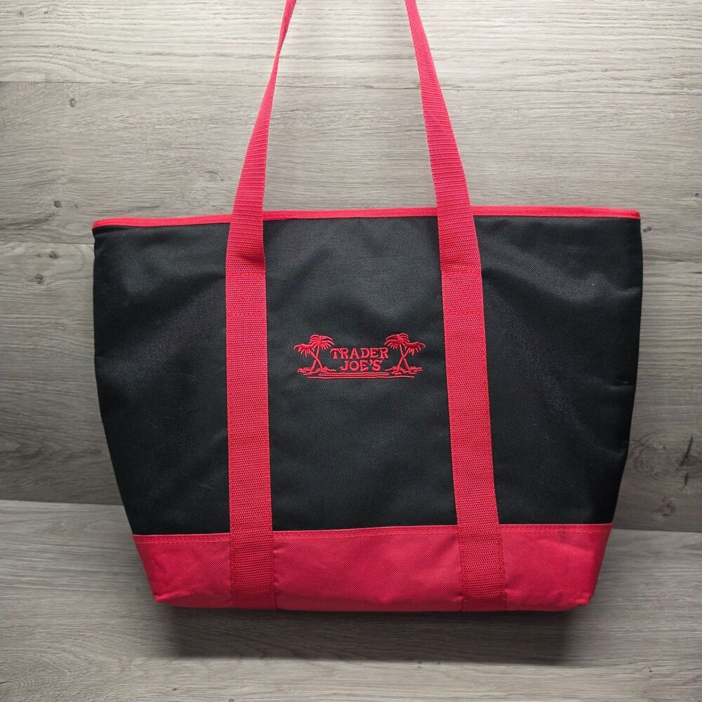 Trader Joes Insulated Cooler Bag Large Red Black Embroidered Palm Tree Tote Zip